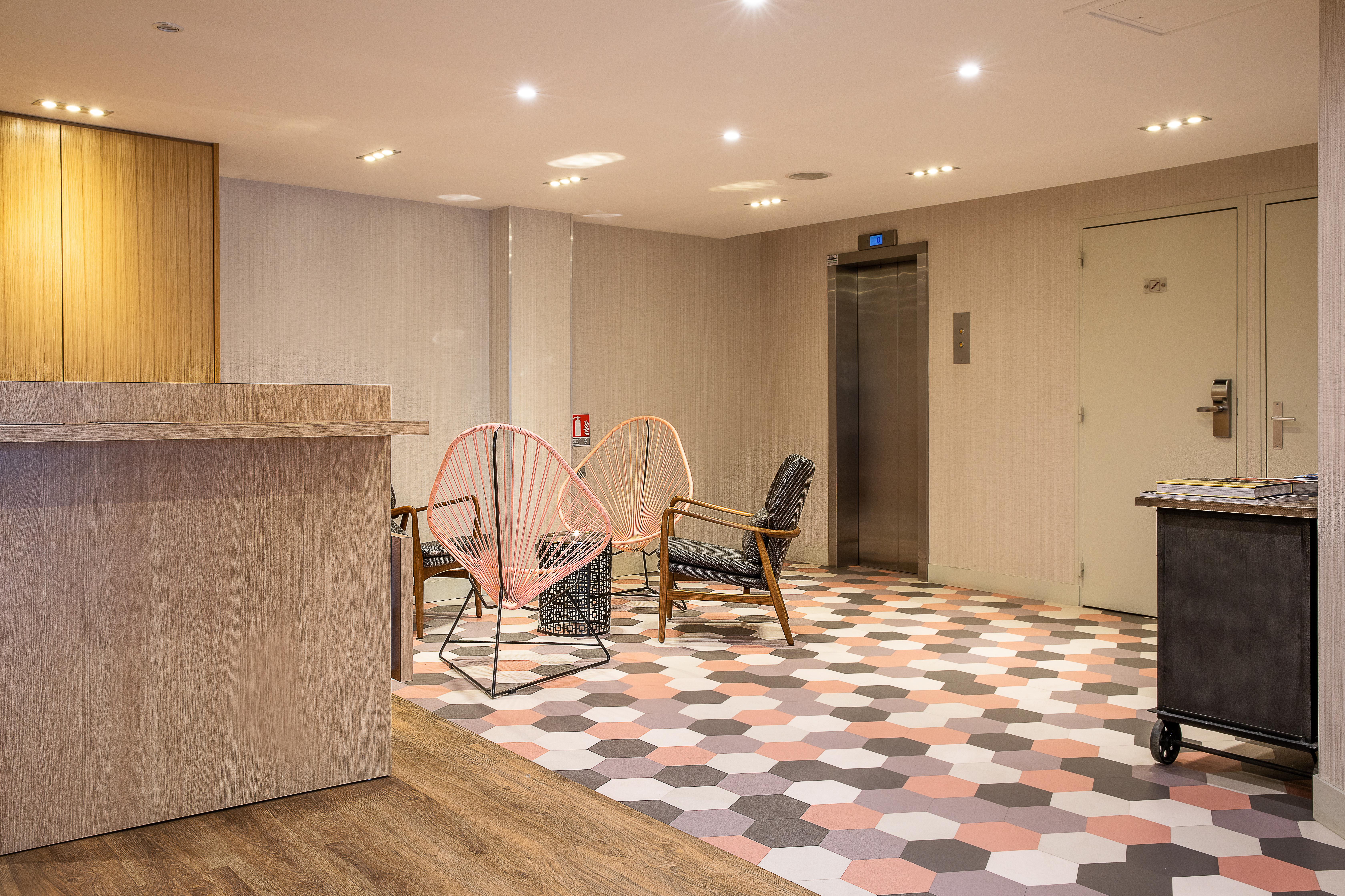 Cadet Residence Paris Exterior foto